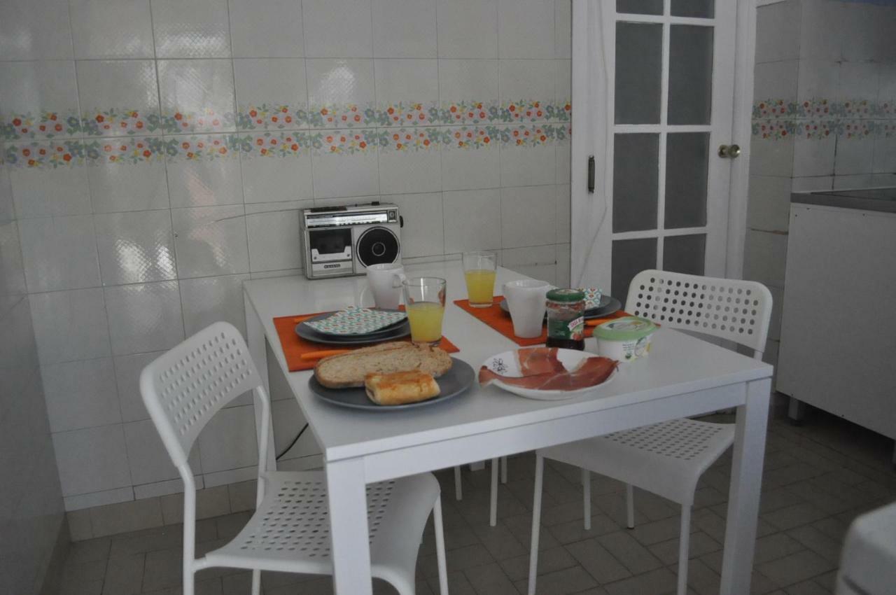 F! Lisbon Guest House Екстериор снимка