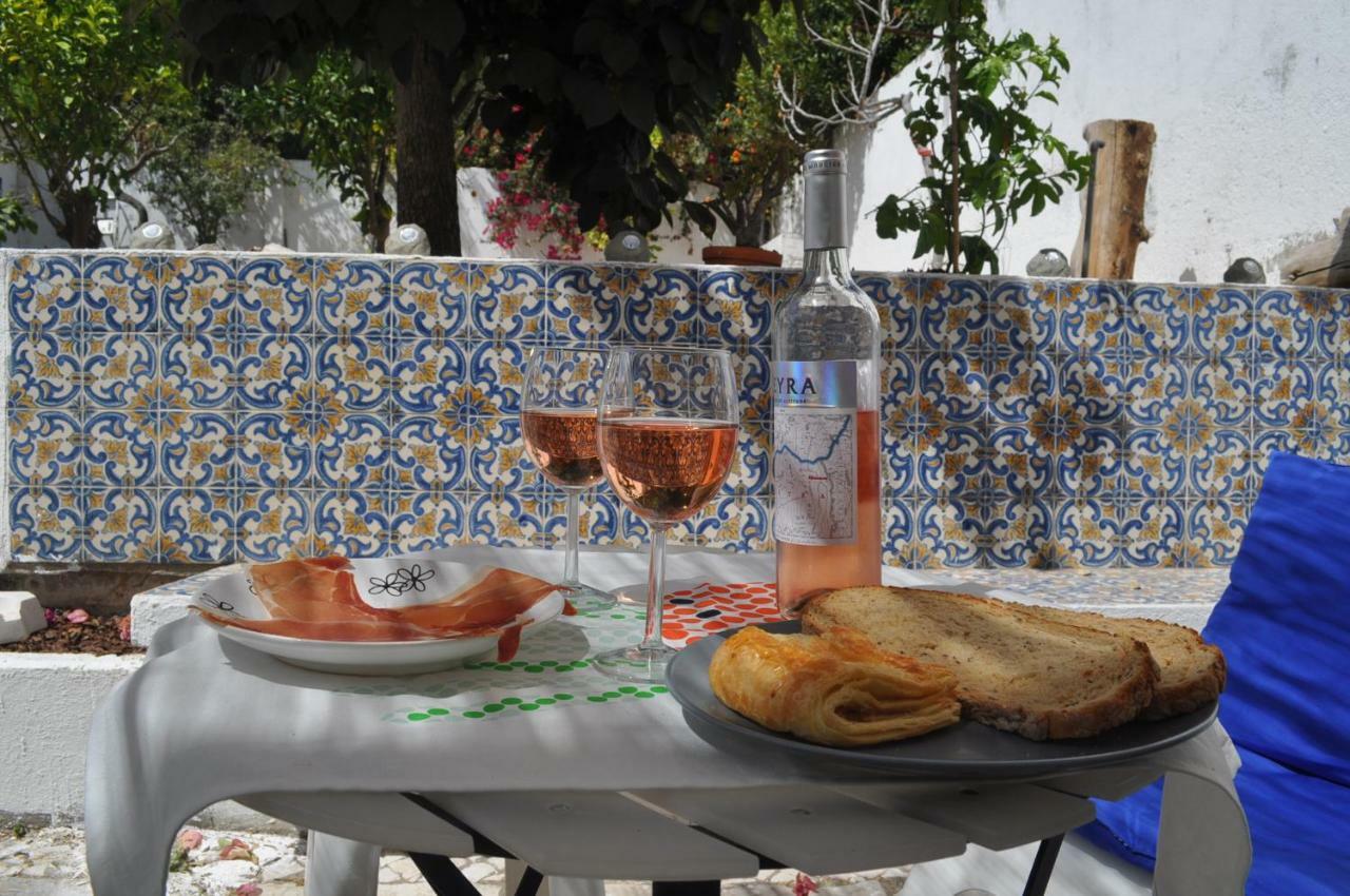 F! Lisbon Guest House Екстериор снимка