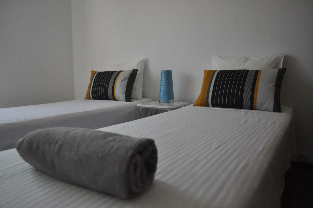F! Lisbon Guest House Екстериор снимка